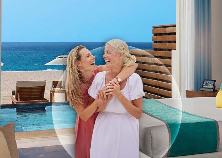 CELEBRATE MOM WITH A TRIP Krystal Grand® Los Cabos CELEBRATE MOM WITH A TRIP Krystal Grand® Los Cabos